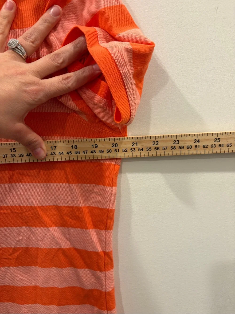 Banana‎ Republic Men’s Orange and Pink Striped Polo Shirt